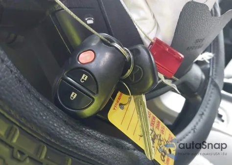 2011 Toyota Tundra Grade 5.7L V8 from USA, damaged, VIN 5TFRY5F17BX106937